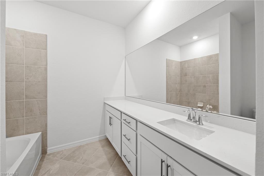 TUCKERS COVE - Residential