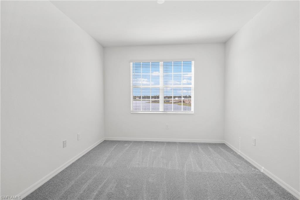 TUCKERS COVE - Residential