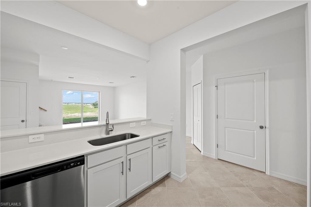 TUCKERS COVE - Residential