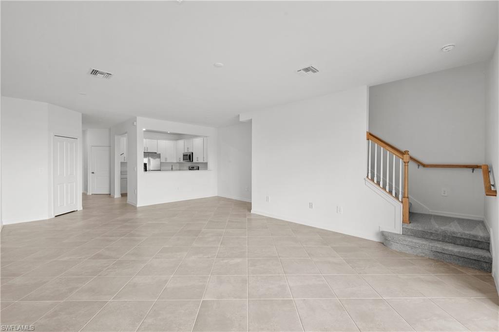 TUCKERS COVE - Residential