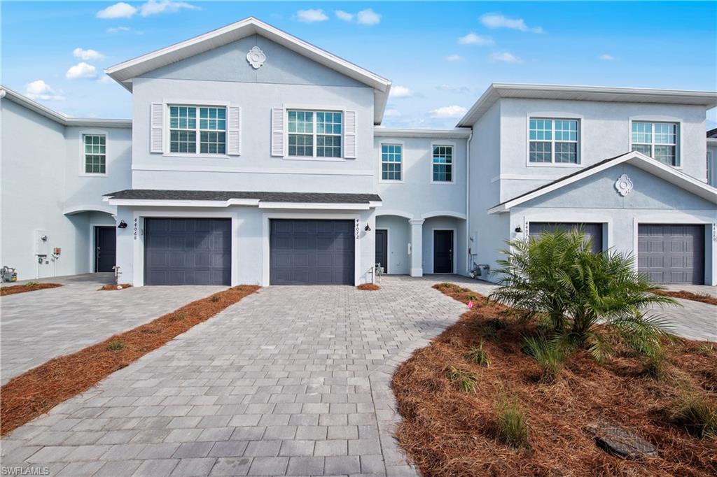 TUCKERS COVE - Residential