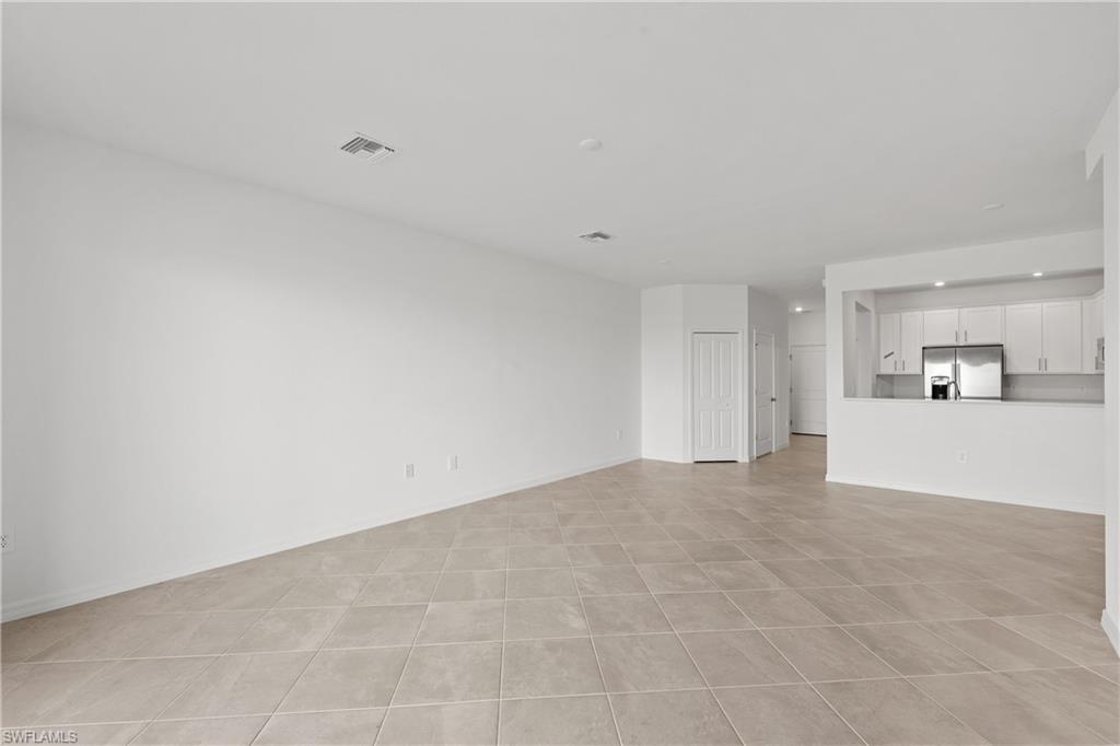 TUCKERS COVE - Residential