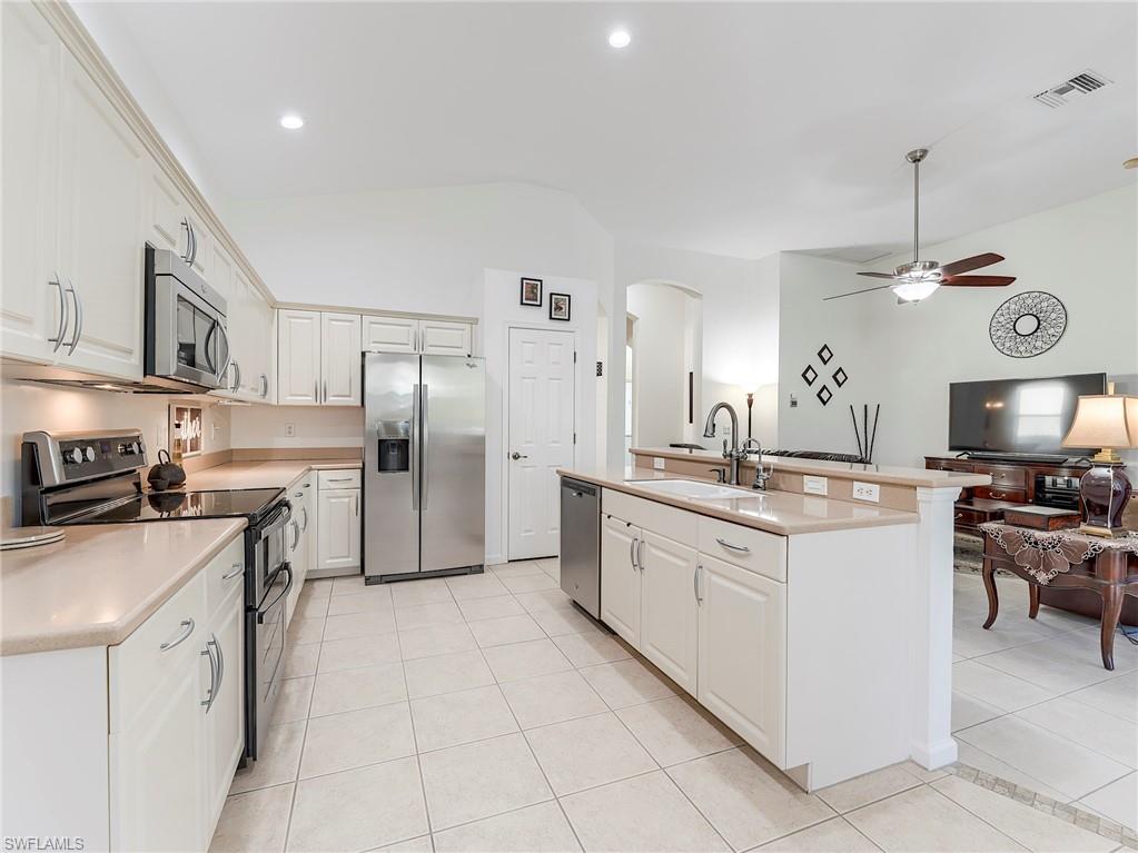 BRAMBLE COVE - Residential