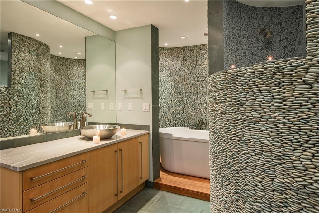 ENCLAVE AT PARK SHORE - Residential