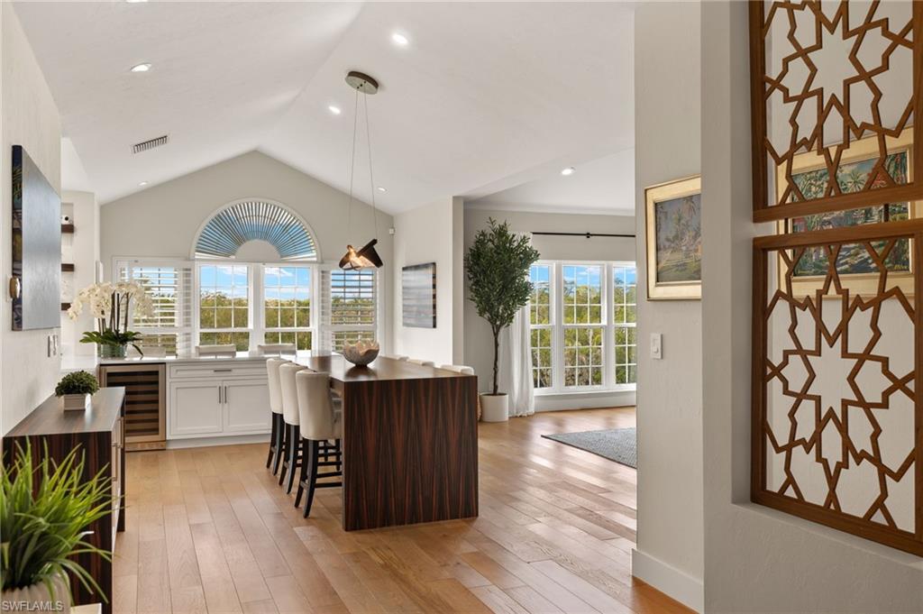 4460 YACHT HARBOR DR