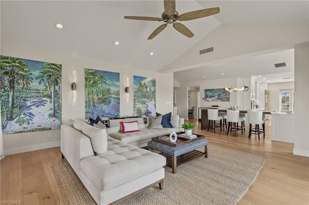 4460 YACHT HARBOR DR