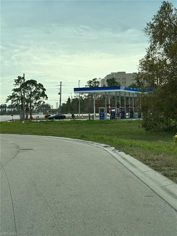 INTERSTATE PARK 82 - Commercial Sale