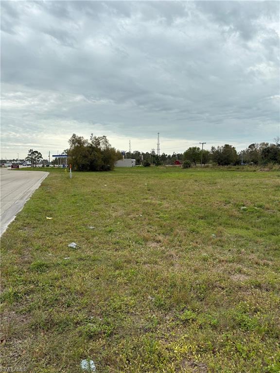 INTERSTATE PARK 82 - Commercial Sale