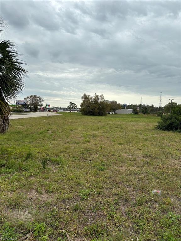 INTERSTATE PARK 82 - Commercial Sale