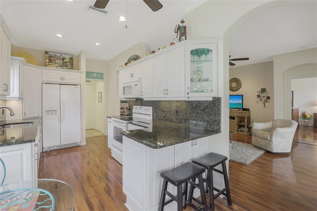 EMERALD COVE - Residential