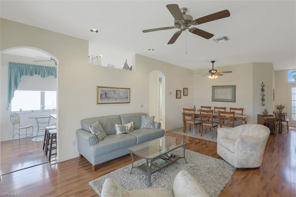 EMERALD COVE - Residential