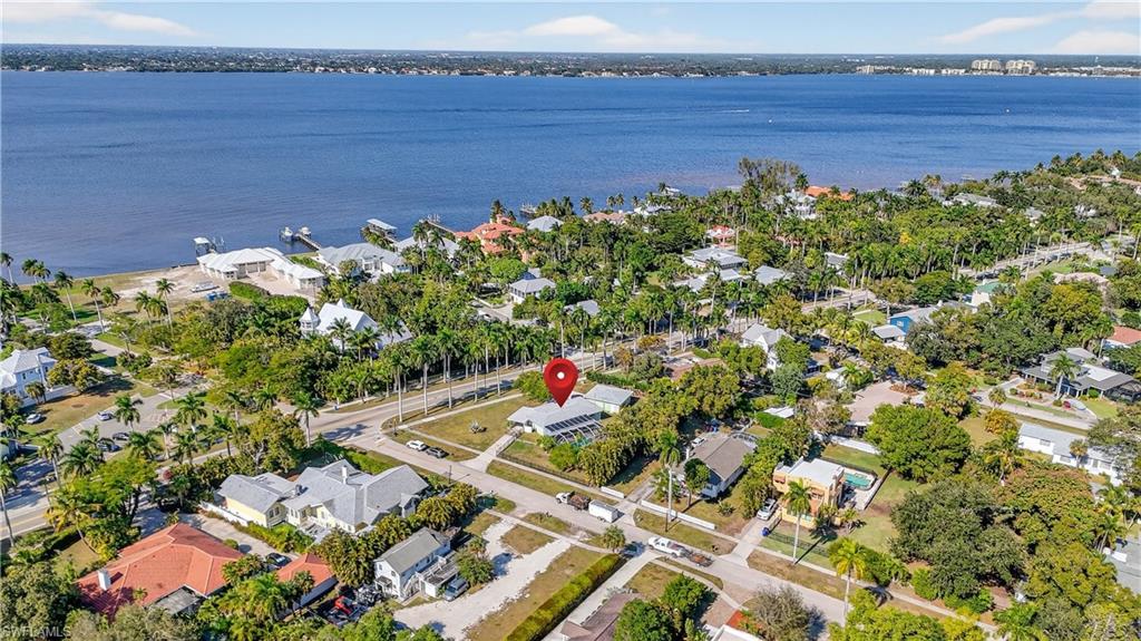 POINCIANA PARK - Residential