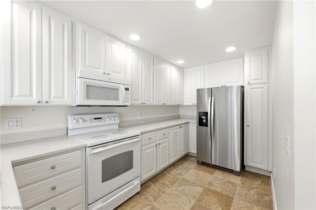 VERONA WALK - Residential