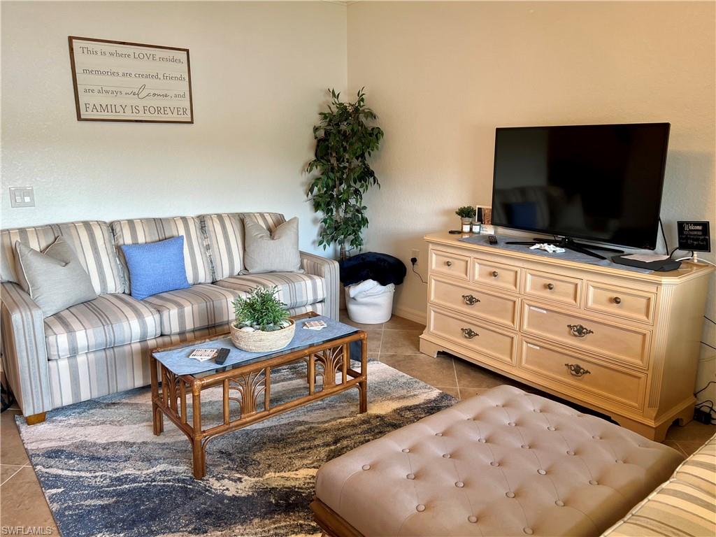 AVELLINO - Residential Lease