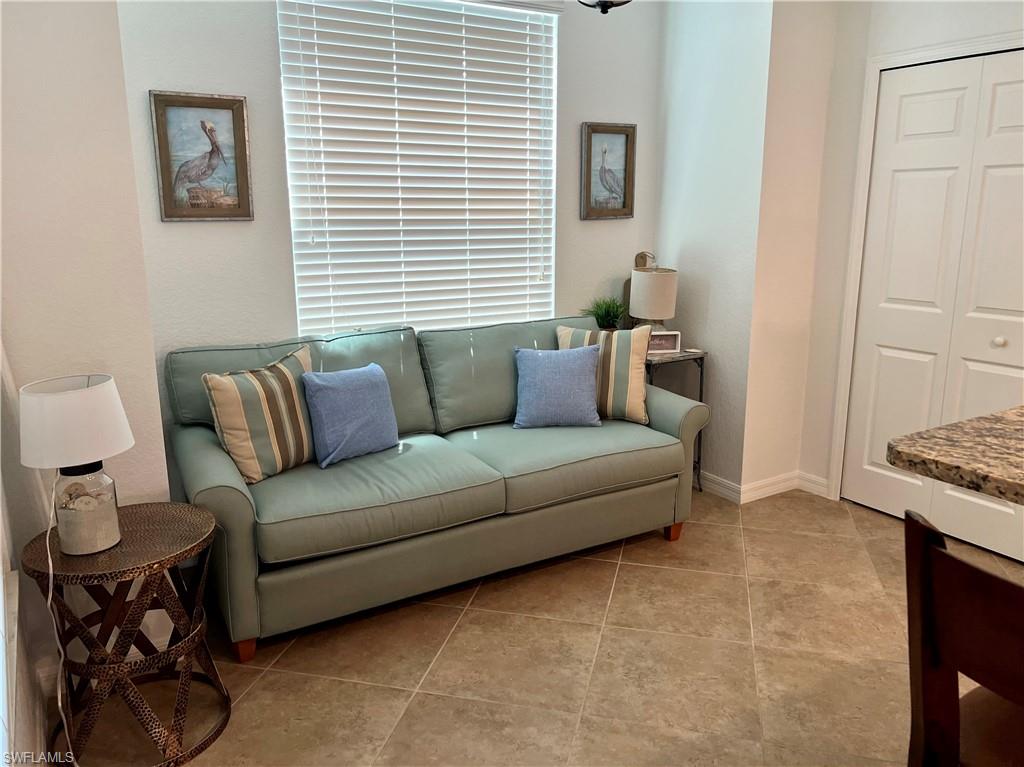 AVELLINO - Residential Lease