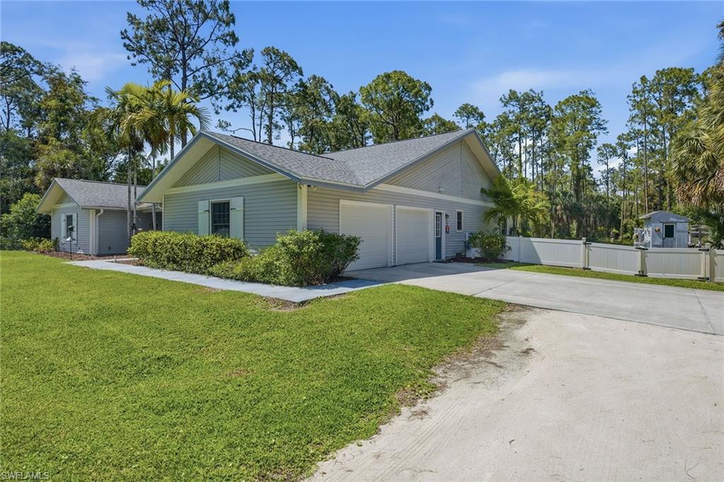 GOLDEN GATE ESTATES - Residential
