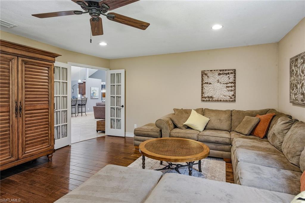 GOLDEN GATE ESTATES - Residential