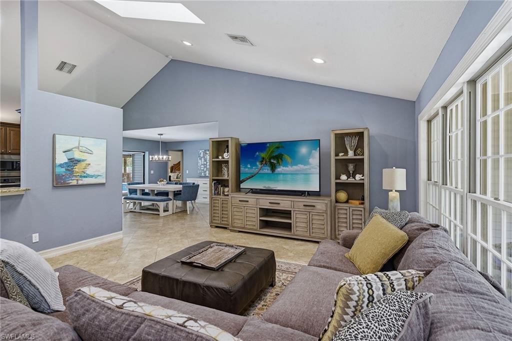 GOLDEN GATE ESTATES - Residential