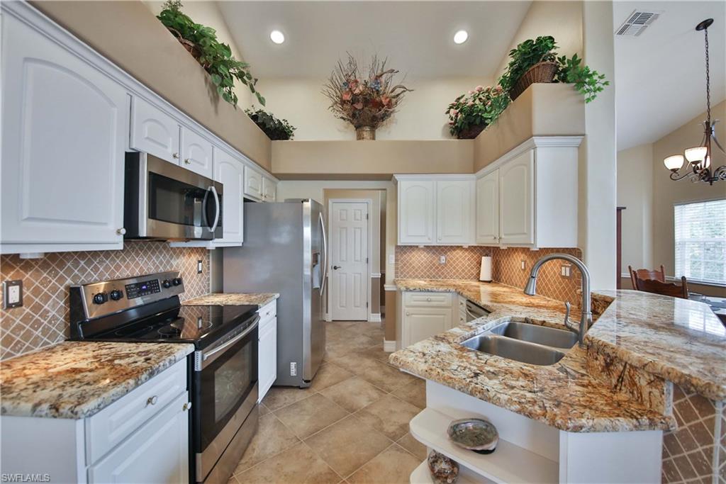 WEDGEWOOD FOUNTAIN - Residential