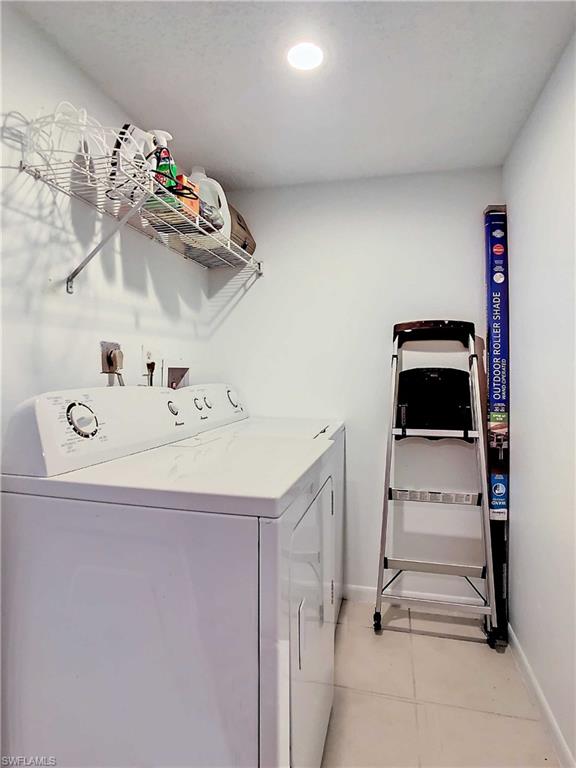 PARKWOODS - Residential