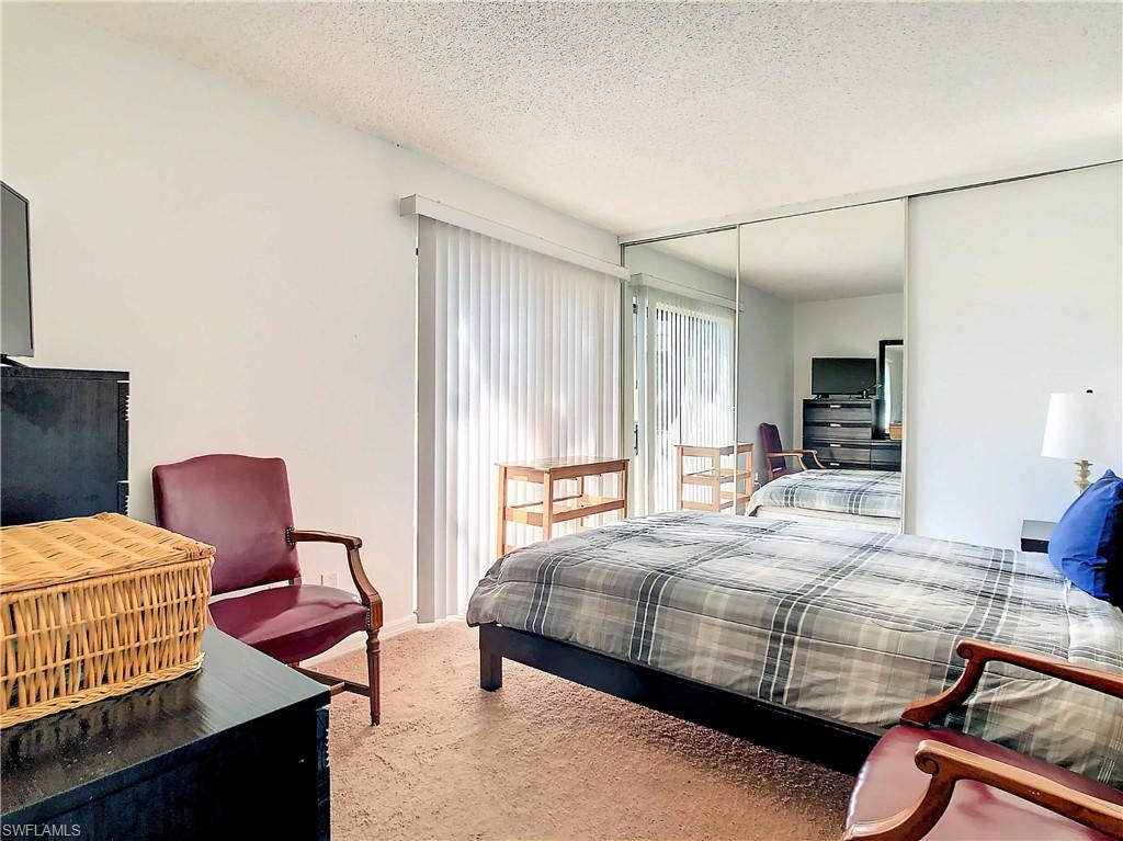 PARKWOODS - Residential