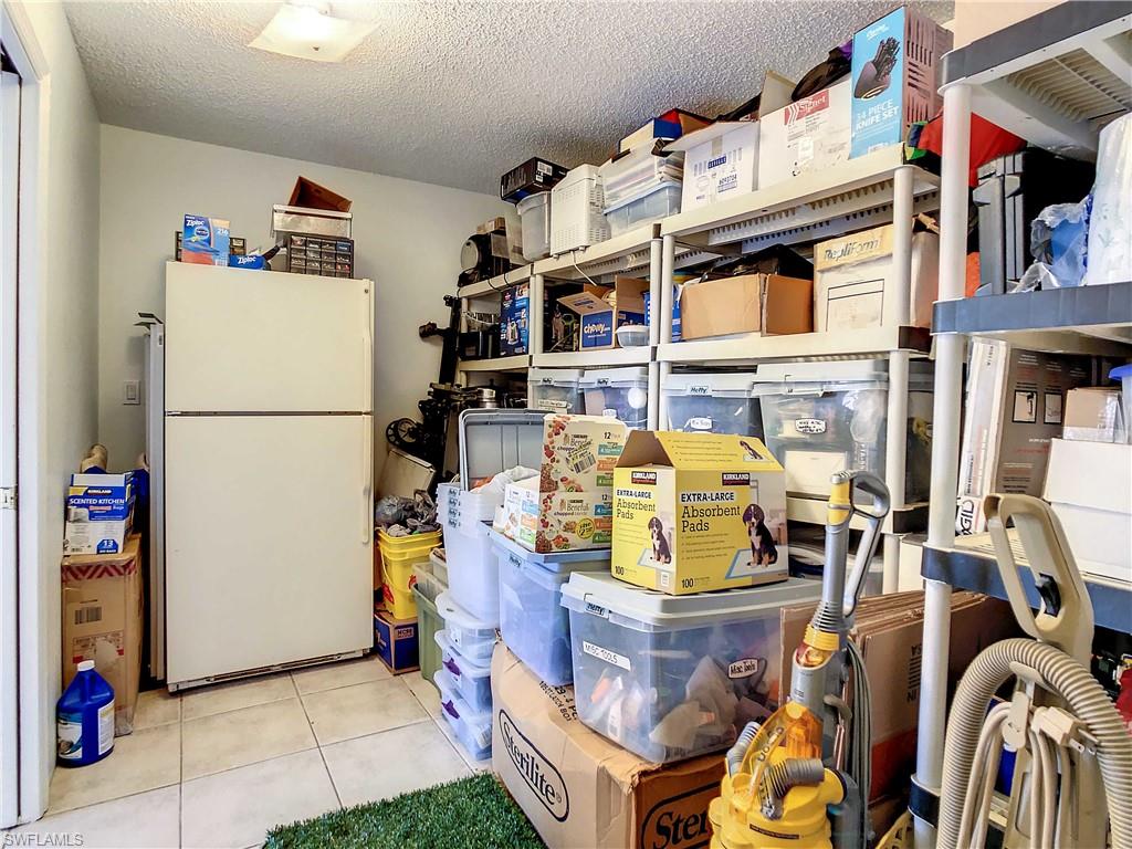 PARKWOODS - Residential