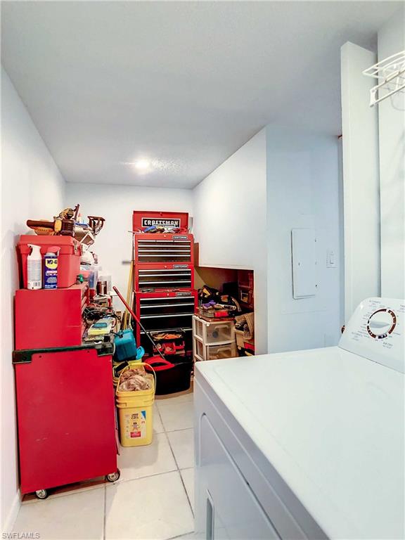 PARKWOODS - Residential