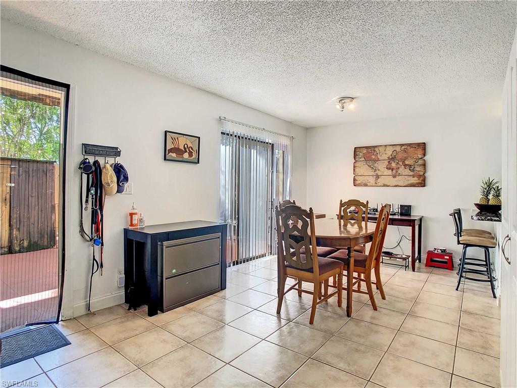 PARKWOODS - Residential