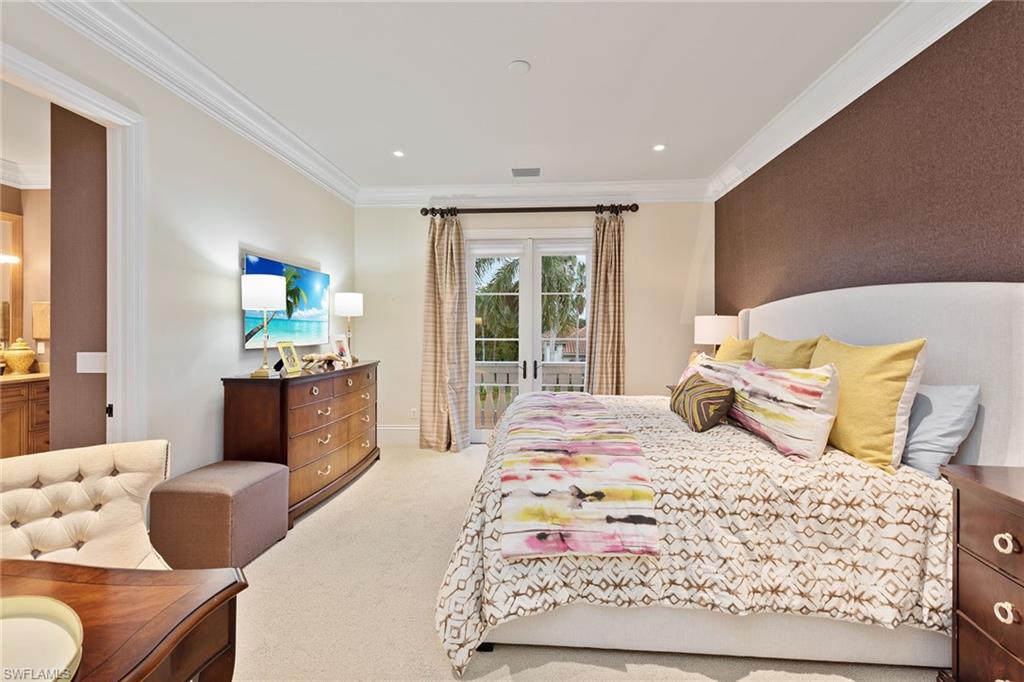 ISLA DEL SOL - Residential