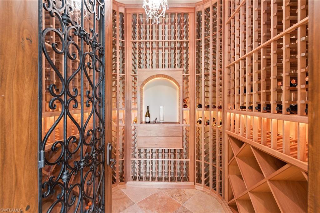 ISLA DEL SOL - Residential