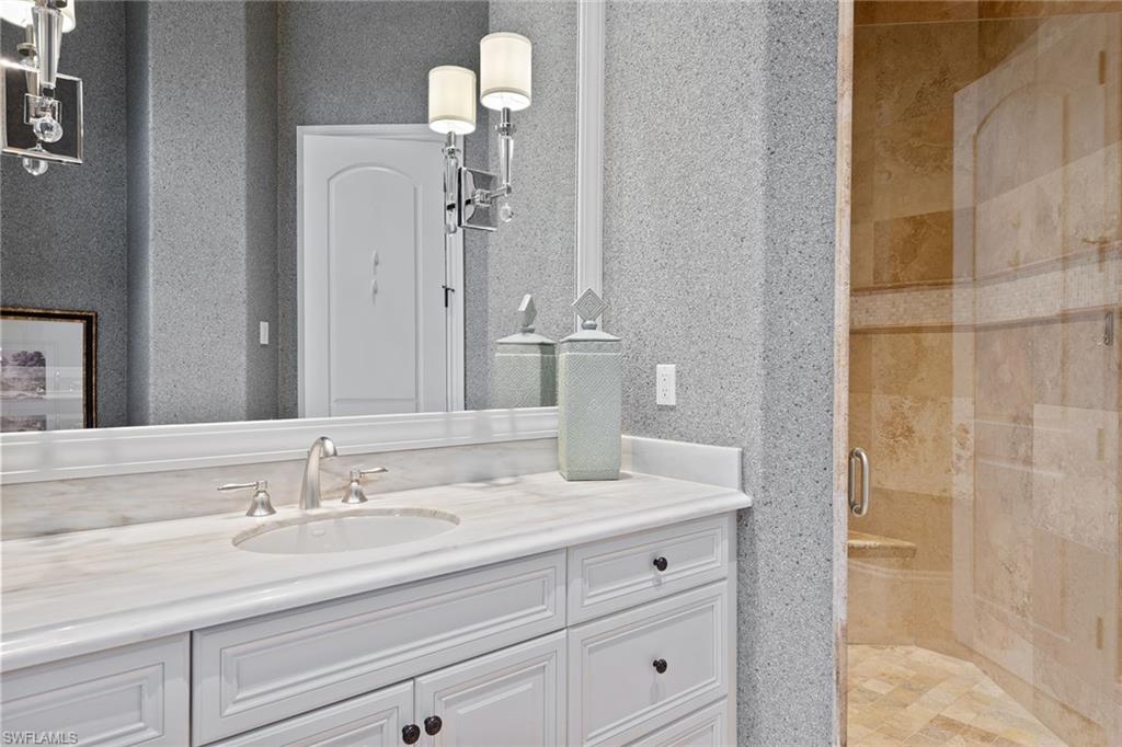 ISLA DEL SOL - Residential