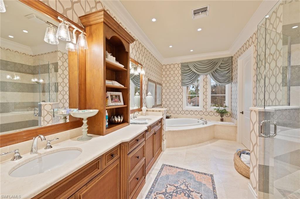 ISLA DEL SOL - Residential