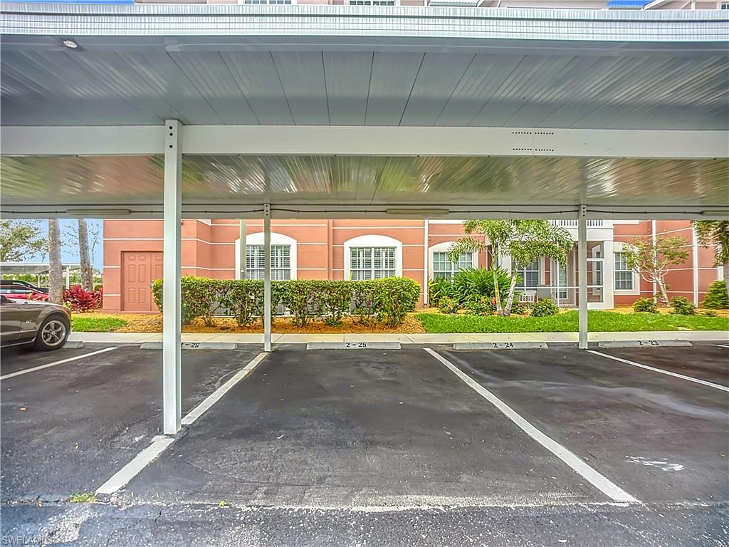 ROYAL POINTE - Residential