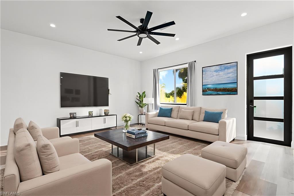 GOLDEN GATE ESTATES - Residential