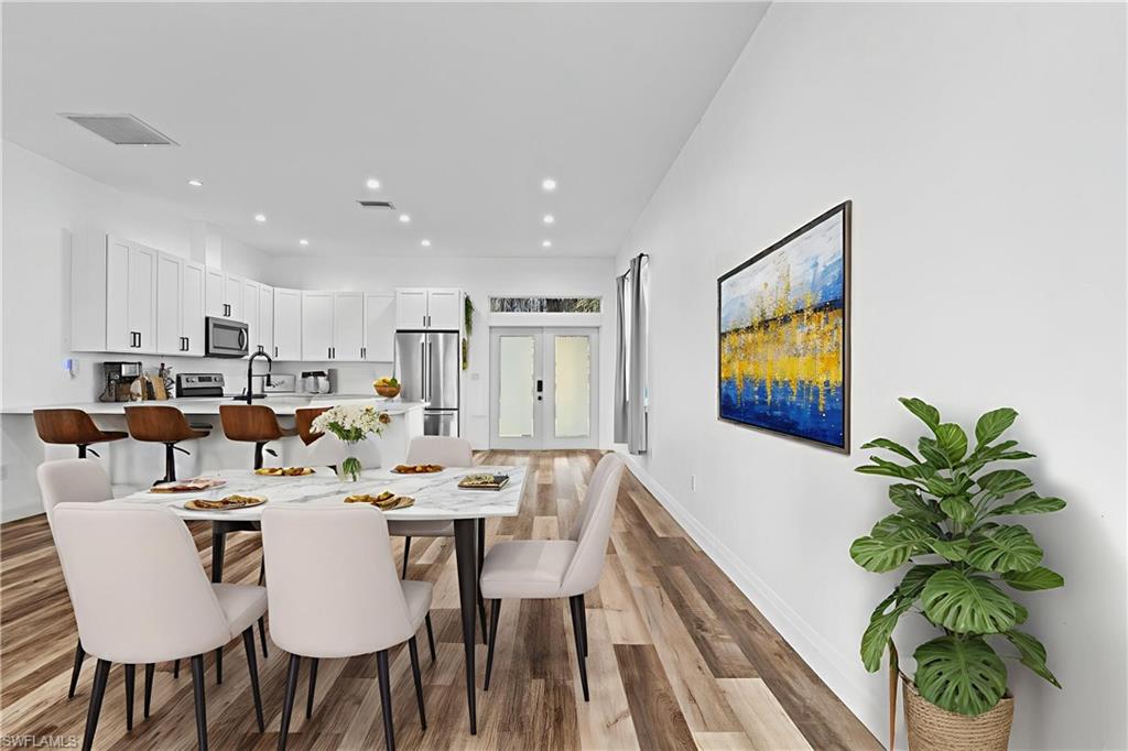 GOLDEN GATE ESTATES - Residential