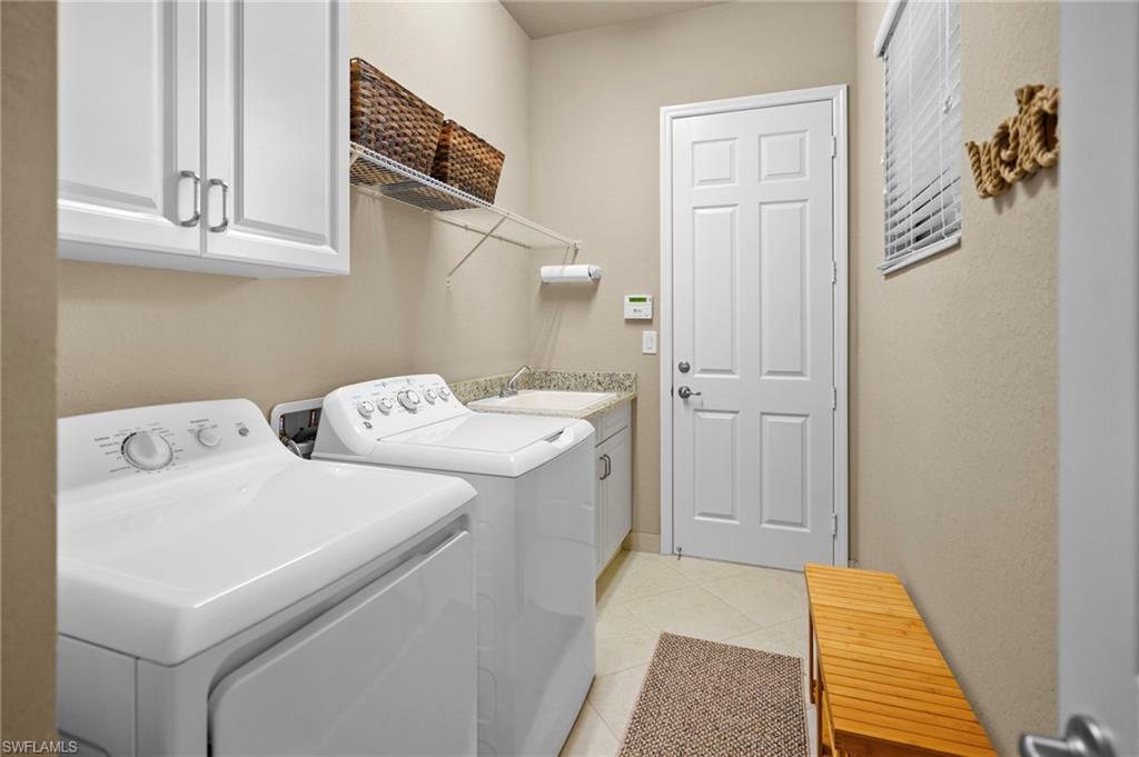 MARINA BAY - Residential