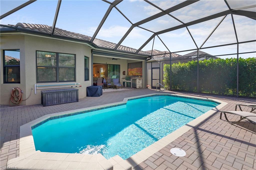 MARINA BAY - Residential