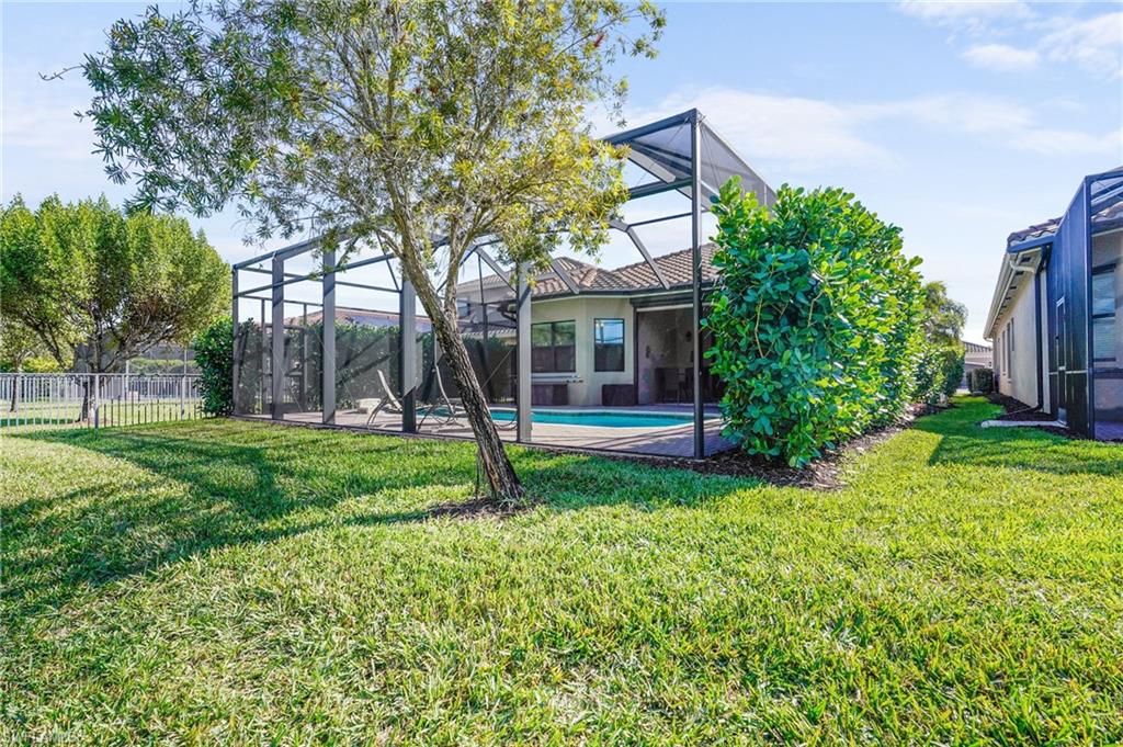 MARINA BAY - Residential