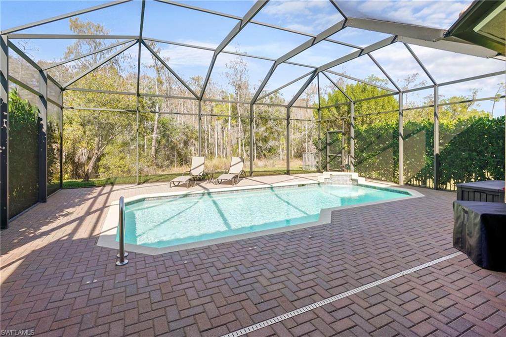 MARINA BAY - Residential