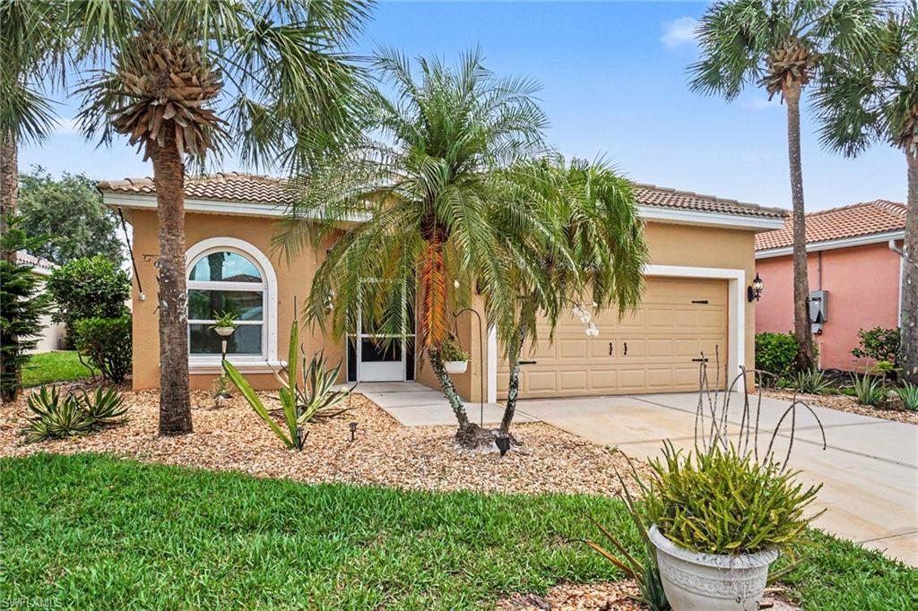 CORAL LAKES - Residential