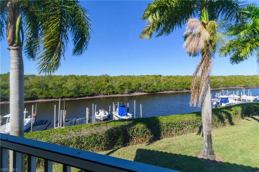 SUNSET CAY VILLAS - Residential