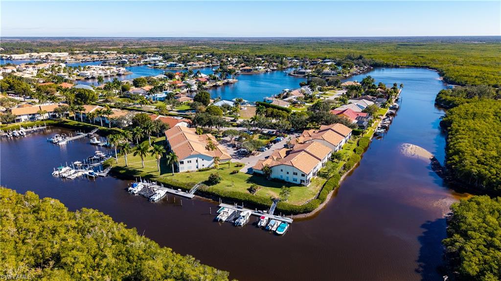SUNSET CAY VILLAS - Residential