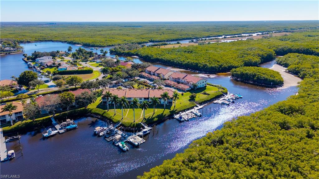 SUNSET CAY VILLAS - Residential