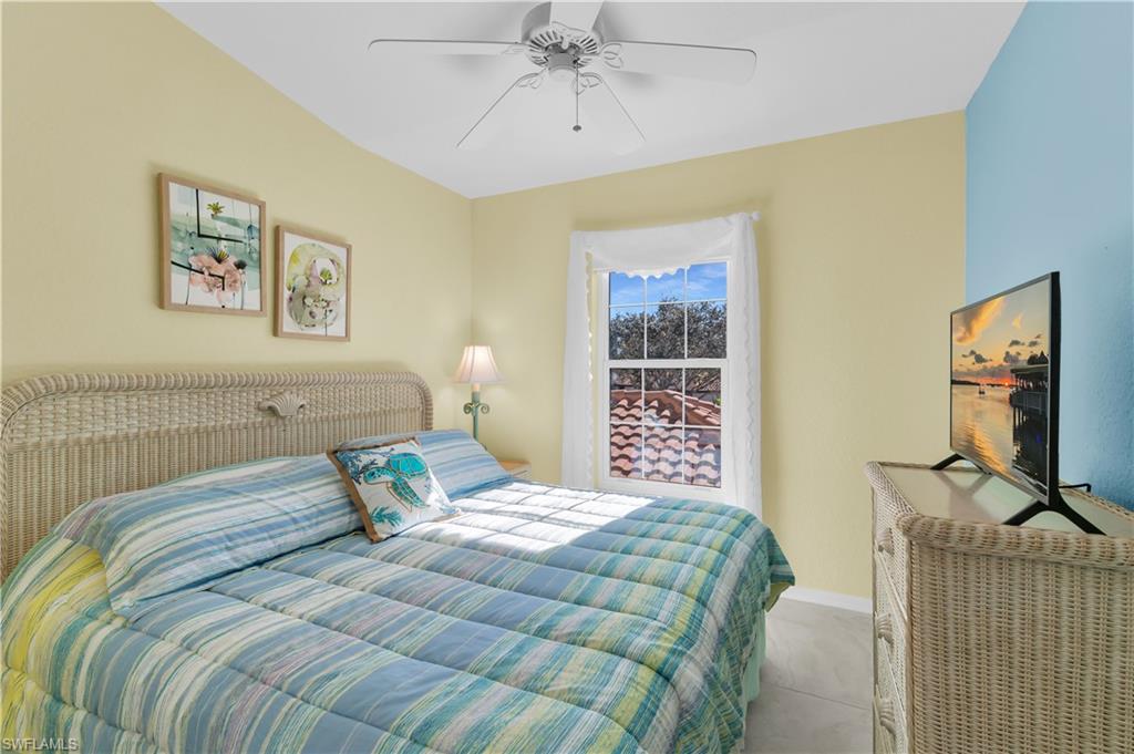 SUNSET CAY VILLAS - Residential