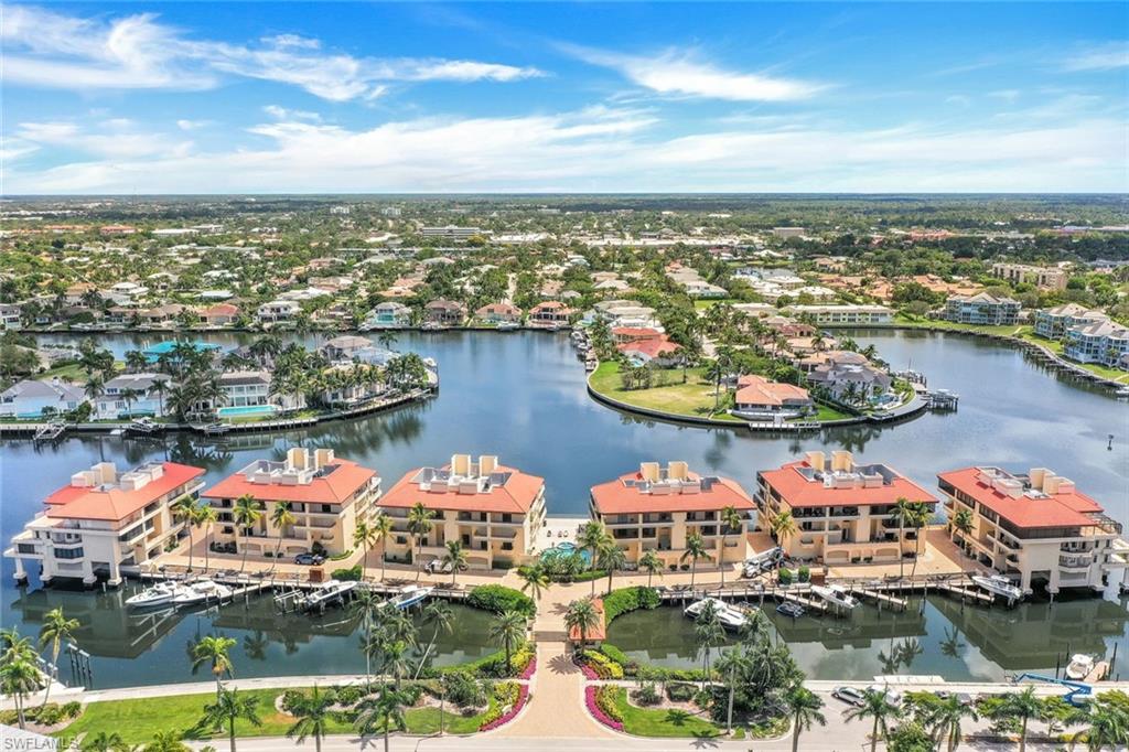 Photo of 4400 Gulf Shore BLVD N #4-405, NAPLES, FL 34103 (MLS # 225000757)