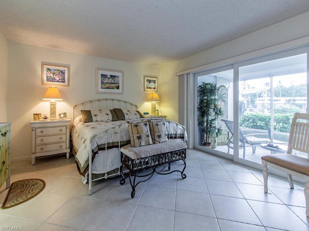 GLADES COUNTRY CLUB - Residential