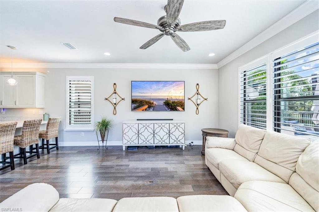 MARINA BAY - Residential