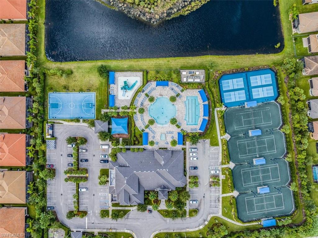 MARINA BAY - Residential