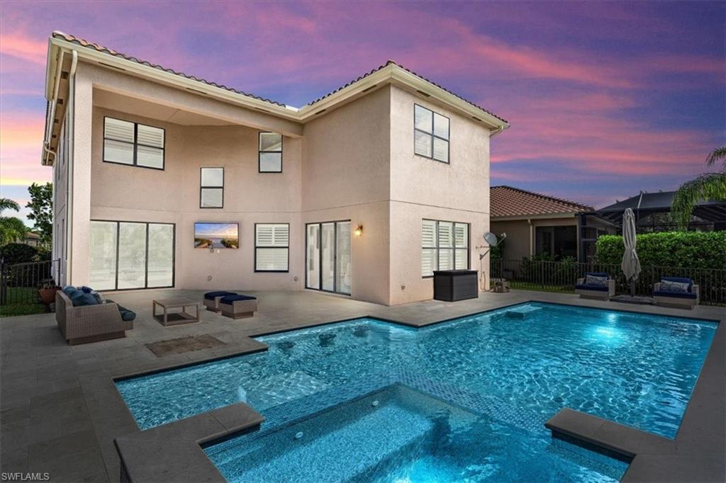 MARINA BAY - Residential