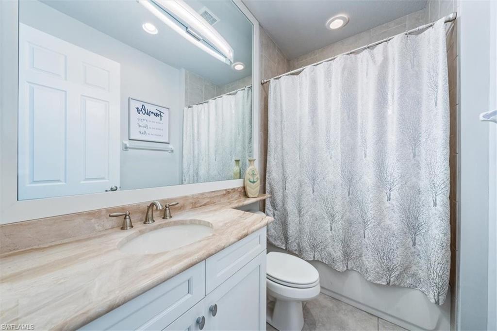 MARINA BAY - Residential